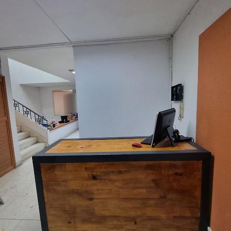 克雷塔罗 Residencia Ximatario酒店 外观 照片