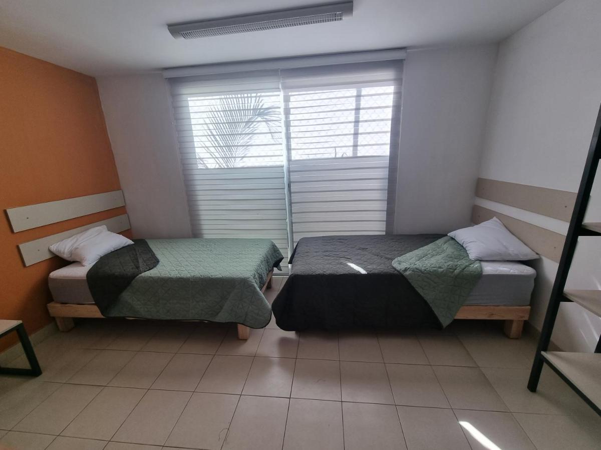 克雷塔罗 Residencia Ximatario酒店 外观 照片
